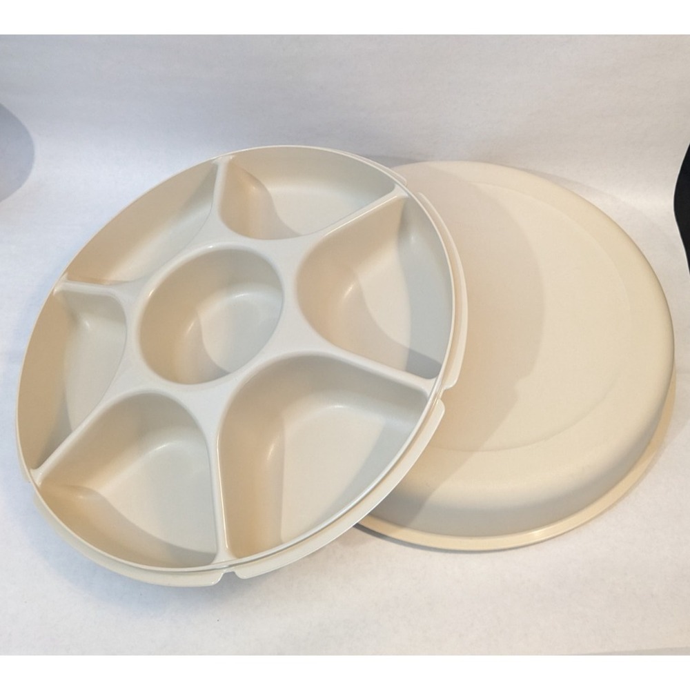 Vintage Tupperware XL Veggie Tray Almond Divided Party Relish Platter With Lid
